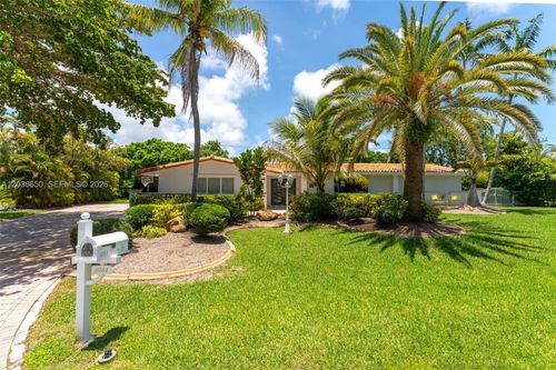 6561 Marlin Dr, Coral Gables, FL, 33158-1837 | Card Image