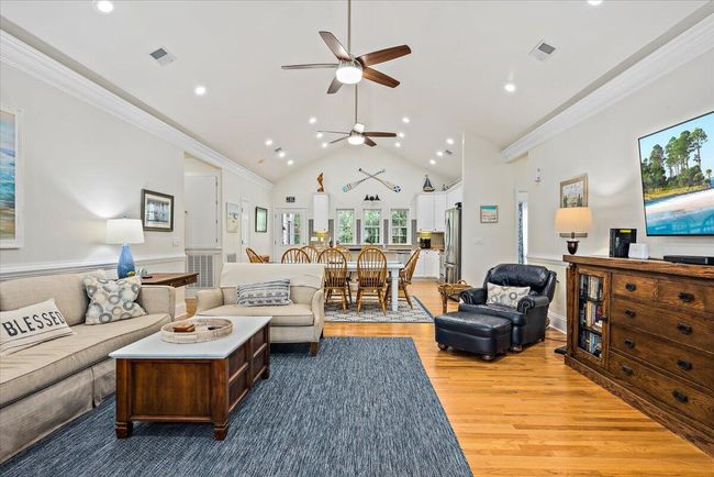 1604 Jungle Road | Image 9