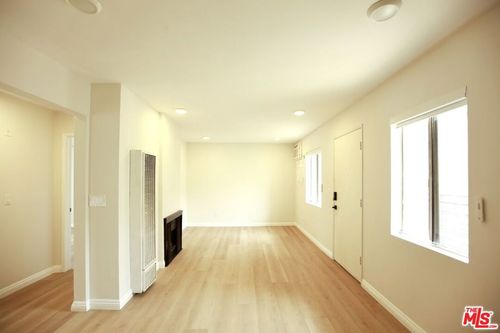 3-833 S Orange Grove Avenue, Los Angeles, CA, 90036 | Card Image