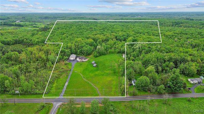 3722 State Route 49, House other with 3 bedrooms, 3 bathrooms and null parking in Central Square NY | Image 4