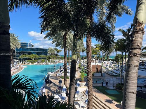 419-4391 Collins Ave, Miami Beach, FL, 33140-3212 | Card Image