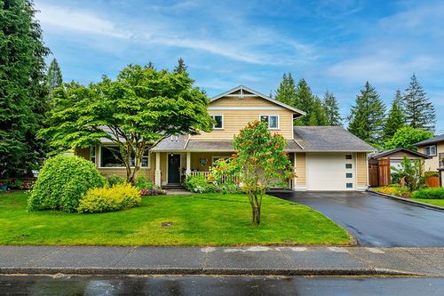 4641 203a St, Langley, BC, V3A5W2 | Card Image
