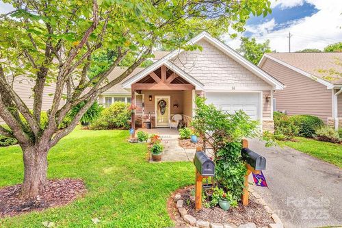 14 Kaylor Dr, Arden, NC, 28704-8801 | Card Image