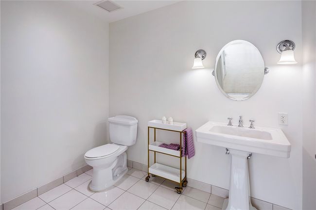 APT-203 - 1 Tower Dr, Condo with 2 bedrooms, 3 bathrooms and 1 parking in Portsmouth RI | Image 14