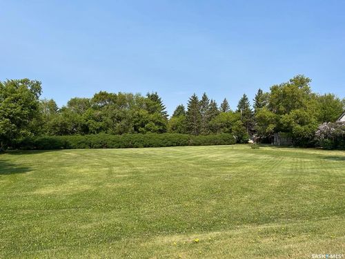 212 1 Ave, Ebenezer, SK, S0A0T0 | Card Image