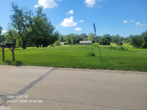 605 W Columbus St, Mount Ayr, IA, 50854-9400 | Card Image