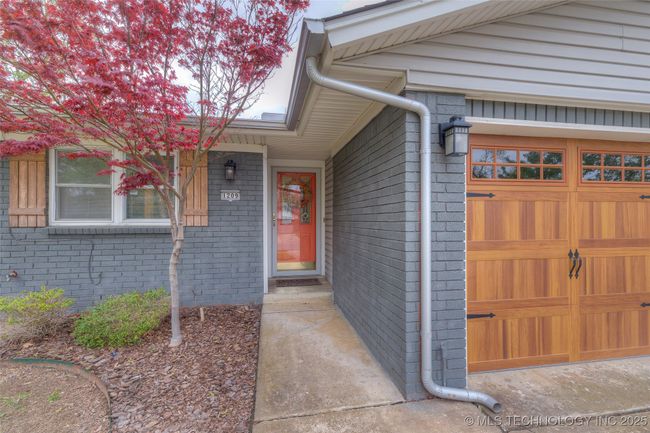 Welcome in! | Image 4