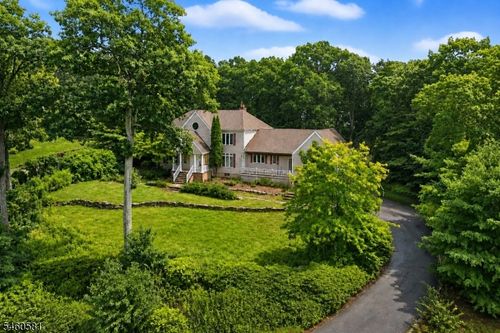 4 Upper Lake Rd, Oak Ridge, NJ, 07438-8859 | Card Image