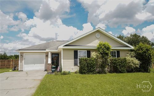 170 Willow Oak Dr, Richmond Hill, GA, 31324-4068 | Card Image