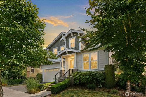3127 Ne Magnolia St, Issaquah, WA, 98029-3603 | Card Image