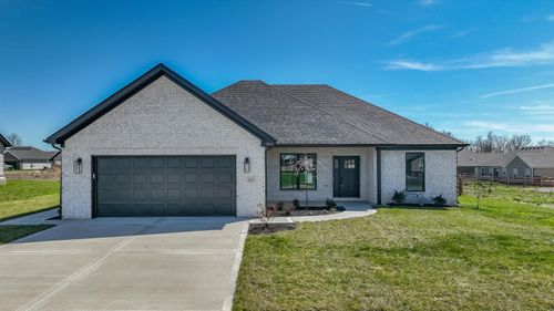 203 Navajo Dr, Richmond, KY, 40475-8799 | Card Image