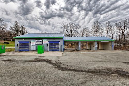 1005 W 4th Ave, Derry, PA, 15627-1505 | Card Image