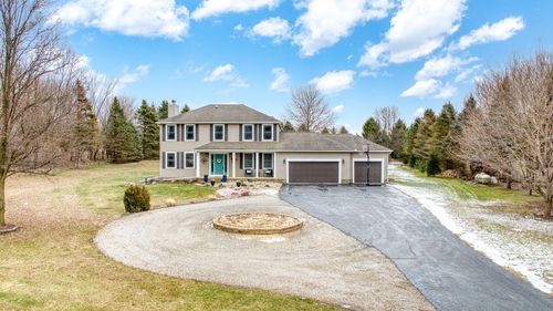 4055 Mathews Rd, Spring Arbor, MI, 49283-9661 | Card Image