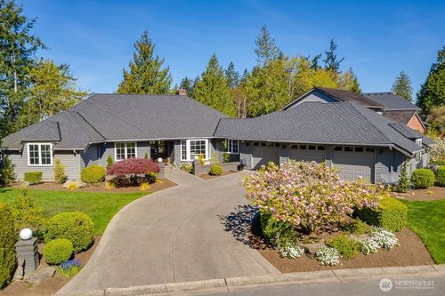 20230 Ne 38th Ct, Sammamish, WA, 98074-4306 | Card Image