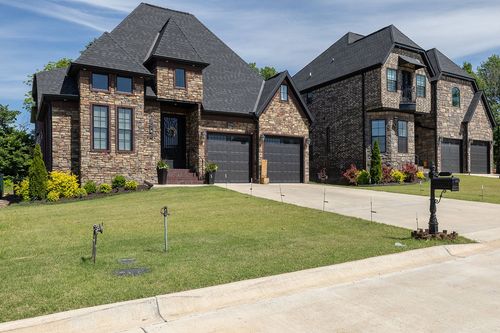 2504 N Crossover Rd, Fayetteville, AR, 72703-4368 | Card Image