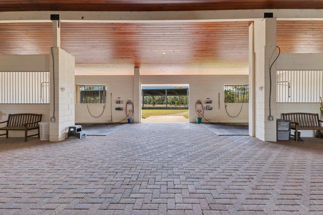 2140 W State Road 46, House other with 1 bedrooms, 2 bathrooms and null parking in GENEVA FL | Image 32