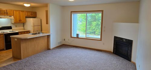 4-5293 Manchester Dr, Maple Plain, MN, 55359-9300 | Card Image