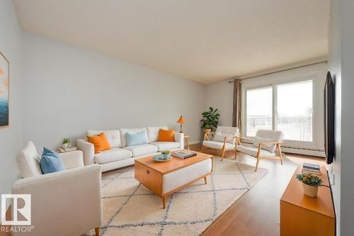 11265 31 Ave Nw, Edmonton, AB, T6J3V7 | Card Image