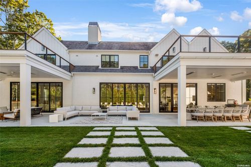 363 Wainscott Harbor Rd, Sagaponack, NY, 11962-2005 | Card Image