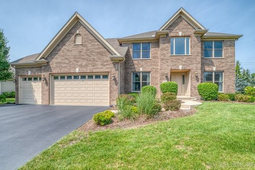948 Bluestem Dr, Geneva, IL, 60134-3732 | Card Image