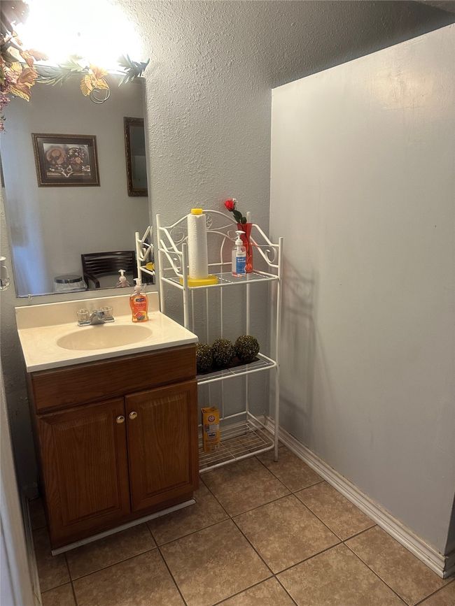 1201 E 10 Th Ave, Home with 0 bedrooms, 0 bathrooms and null parking in Corsicana TX | Image 14