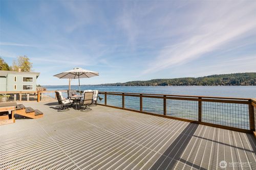 10212 Ne North Shore Rd, Belfair, WA, 98528-8708 | Card Image