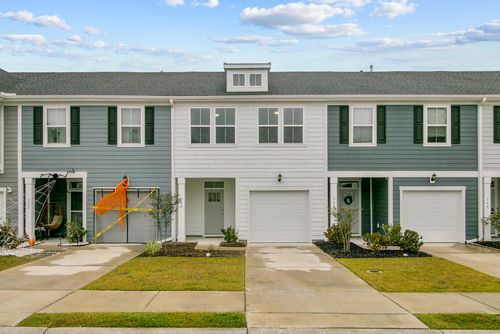 770 Trotters Ln, Moncks Corner, SC, 29461-6734 | Card Image