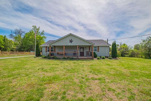 402 Hurricane Grove Rd, Shelbyville, TN, 37160-7362 | Card Image