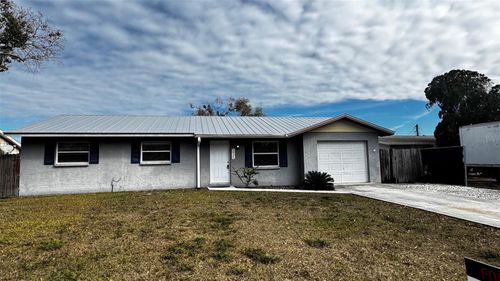 3935 Middlesex Pl, SARASOTA, FL, 34241-5930 | Card Image