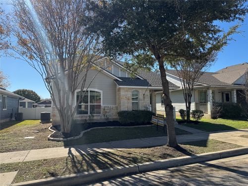 929 Niobrara River Dr, Pflugerville, TX, 78660-5843 | Card Image