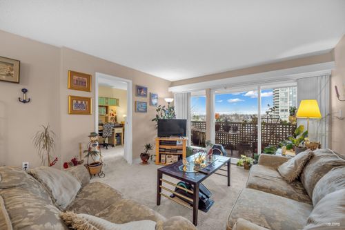 304-4941 Lougheed Highway, Burnaby, BC, V5B4S6 | Card Image