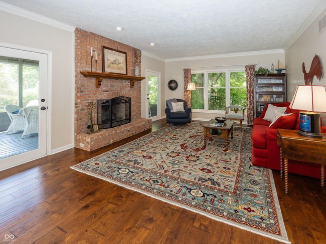 Great Room leading to the Screened Porch | Image 13