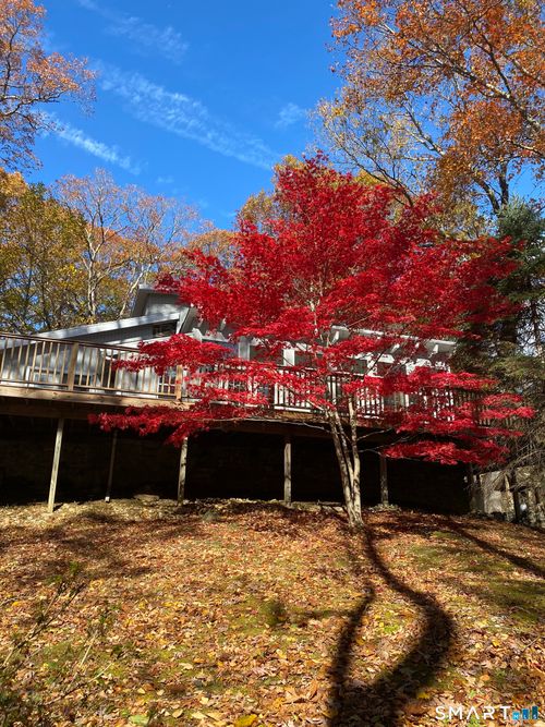 134 Delaware Rd, Easton, CT, 06612-2106 | Card Image