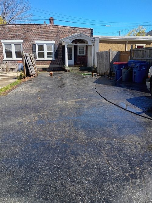 1934 Acushnet Ave, New Bedford, MA, 02745-6143 | Card Image