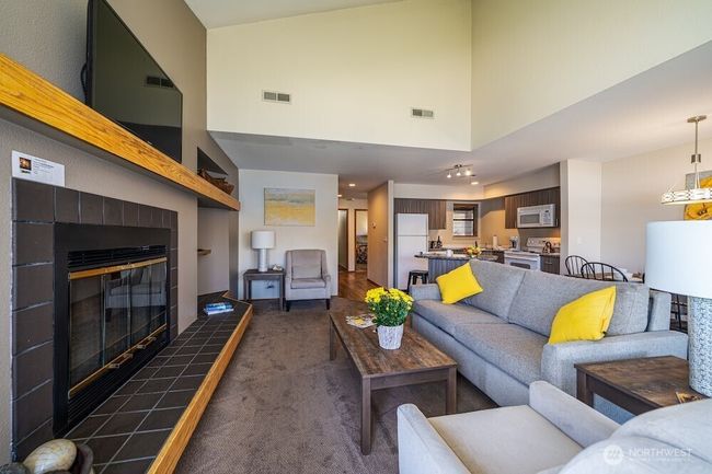 11352 - 103 N Park St, Home with 2 bedrooms, 1 bathrooms and null parking in Chelan WA | Image 4