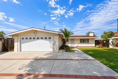 4213 W Roberts Dr, Santa Ana, CA, 92704-2132 | Card Image