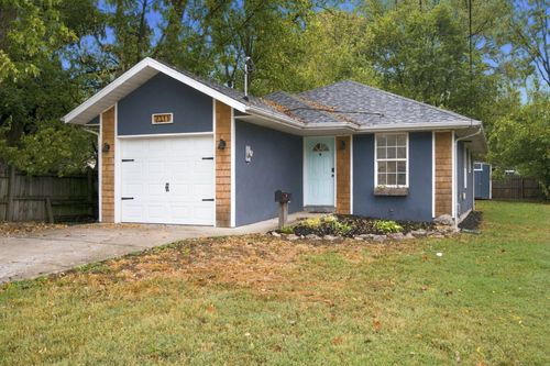 2311 W Nichols St, Springfield, MO, 65802-4421 | Card Image