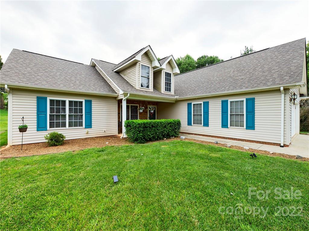1839 Pipers Ridge Circle Nw, Sold in Conover - Zoocasa