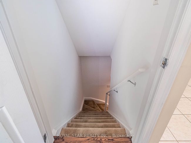 BASEMNT - 2 Lourakis St, House other with 2 bedrooms, 2 bathrooms and 2 parking in Richmond Hill ON | Image 4