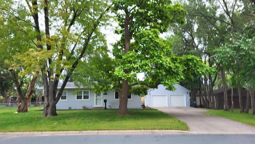 8625 Oakland Ave S, Bloomington, MN, 55420-3029 | Card Image