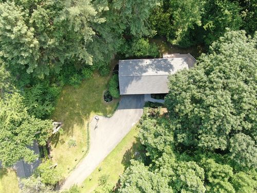 34 Clubhouse Ln, Wayland, MA, 01778-3840 | Card Image