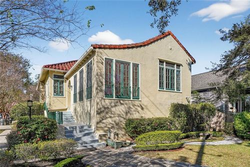 1700 Audubon St, New Orleans, LA, 70118-5504 | Card Image