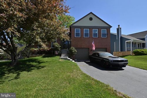 18 Dudley Ct, STERLING, VA, 20165-5776 | Card Image