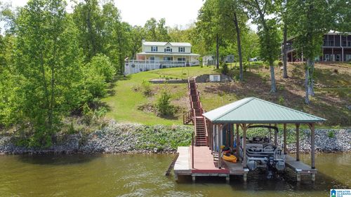 2825 Waldrop Rd, Ashville, AL, 35953-4958 | Card Image