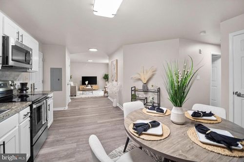 13000 Cub Cir, BLOOMSBURG, PA, 17815 | Card Image