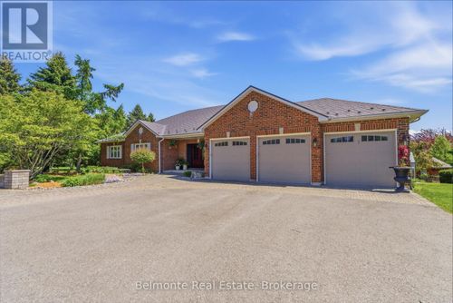 1045 Brawley Rd W, Ashburn, ON, L0B1A0 | Card Image