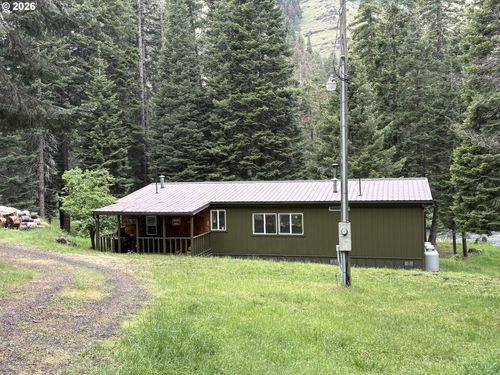 59936 River Canyon Rd, Imnaha, OR, 97842-8134 | Card Image
