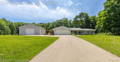 1790 Kent Rd, Ortonville, MI, 48462-8627 | Card Image