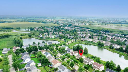 9446 Welsh Ln, Huntley, IL, 60142-2447 | Card Image