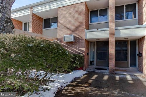 apt-d-712 D W Beaver Ave, STATE COLLEGE, PA, 16801-3981 | Card Image